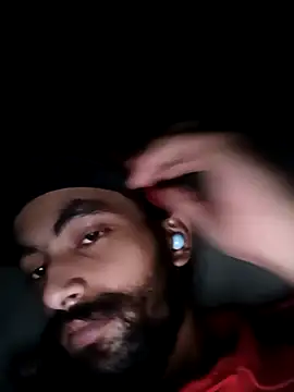 favgod online show from October 27, 2025, 4:33 pm