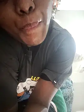 Snapshot of Lovely_Payal chatting on March 7, 2026, 8:22 am Lovely Payal online show from March 7, 2026, 8:22 am