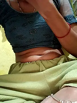 Snapshot of Cute_Dolly89 chatting on November 13, 2025, 9:41 am Cute Dolly89 online show from November 13, 2025, 9:41 am