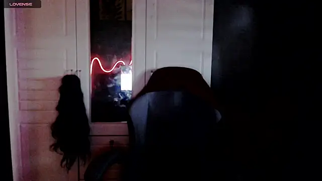 BellaMistressJhax online show from April 11, 2026, 5:12 am