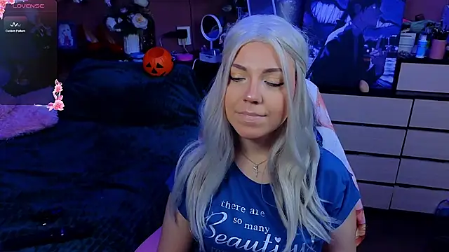 Alya Carson online show from October 26, 2025, 9:10 pm