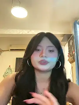 lan-xinh1 online show from October 15, 2025, 11:32 am