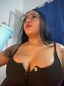 Snapshot of mis-violetha chatting on July 12, 2026, 3:08 am mis-violetha online show from July 12, 2026, 3:08 am