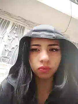 Miha sophia online show from October 27, 2025, 3:27 pm