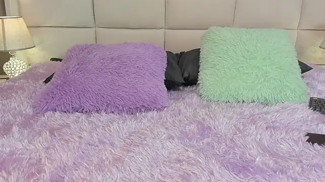 Charlie Storm  online show from November 10, 2025, 11:53 am