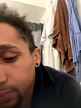 MrDLlongcrippler10inch online show from October 14, 2025, 5:03 pm