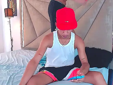 Owen valentin online show from October 18, 2025, 7:25 pm