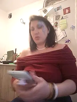 Snapshot of Ambika_beauty chatting on May 9, 2026, 5:40 pm Ambika beauty online show from May 9, 2026, 5:40 pm