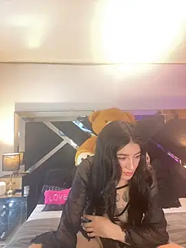 Moon Magic online show from October 24, 2025, 9:11 pm