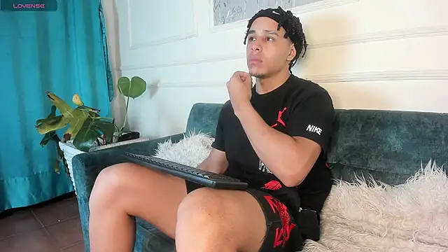 Adrian Volt online show from January 18, 2026, 3:10 am