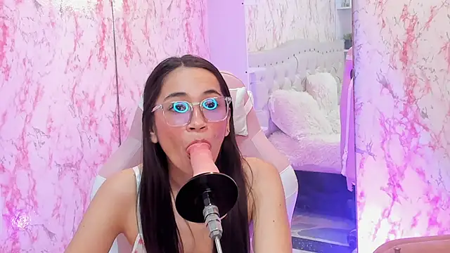 Snapshot of GabbiePrice chatting on October 11, 2025, 8:51 pm GabbiePrice online show from October 11, 2025, 8:51 pm