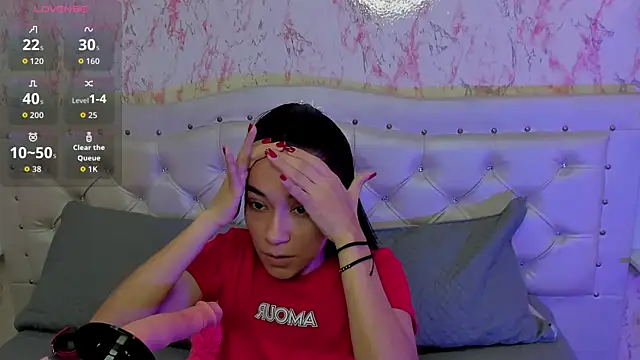 Snapshot of GabbiePrice chatting on November 4, 2025, 2:16 pm GabbiePrice online show from November 4, 2025, 2:16 pm