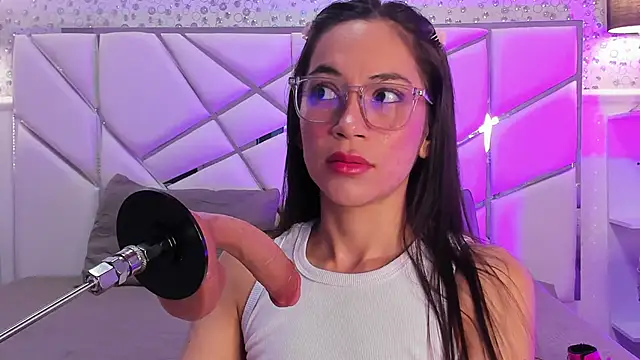 GabbiePrice online show from March 16, 2026, 12:09 pm