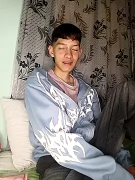 heyy noah11 online show from November 28, 2025, 12:13 am