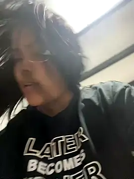 Snapshot of Cataleya_Moretti chatting on November 7, 2025, 1:27 am Cataleya Moretti online show from November 7, 2025, 1:27 am