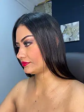  Isabella 1 online show from October 18, 2025, 2:36 am