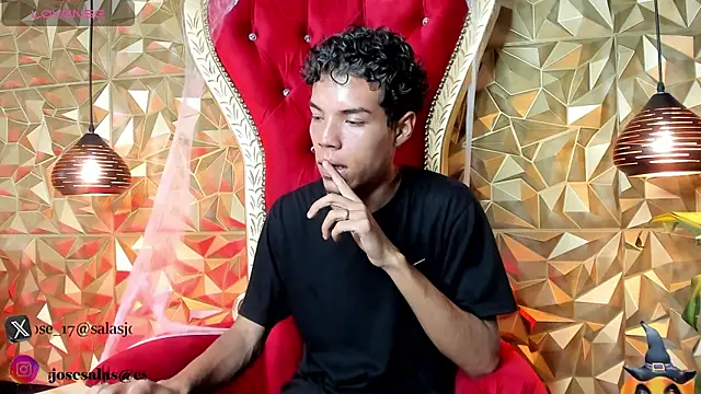 jhojan foxxx  online show from October 27, 2025, 10:36 pm