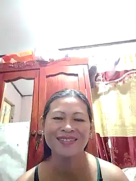 Snapshot of merr_ann123 chatting on October 20, 2025, 5:13 pm merr ann123 online show from October 20, 2025, 5:13 pm