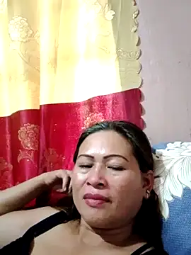 Snapshot of merr_ann123 chatting on October 21, 2025, 5:19 am merr ann123 online show from October 21, 2025, 5:19 am