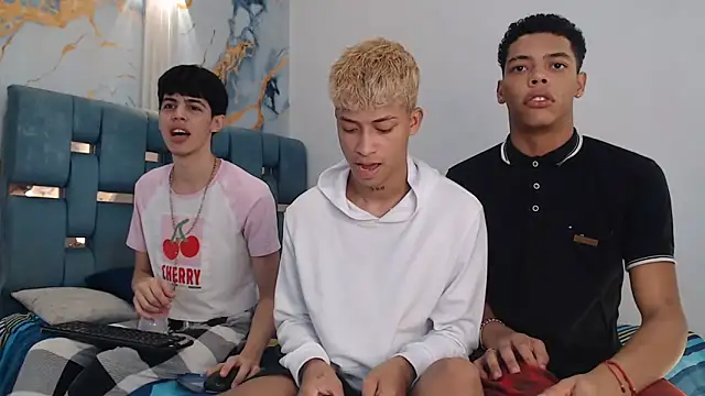 EMPIRE BOYS1 online show from March 28, 2026, 7:13 pm