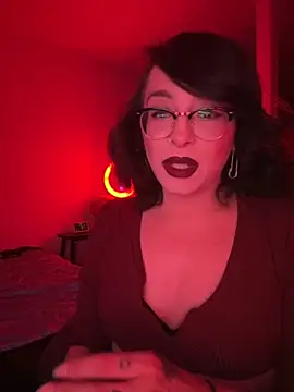 MiniMonroe online show from November 23, 2025, 6:24 am