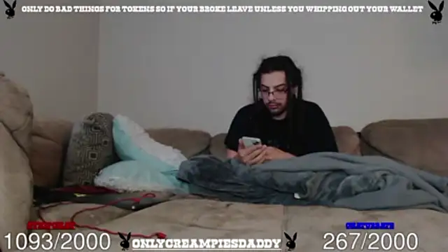 Snapshot of onlycreampiesdaddy chatting on May 28, 2026, 6:38 pm onlycreampiesdaddy online show from May 28, 2026, 6:38 pm