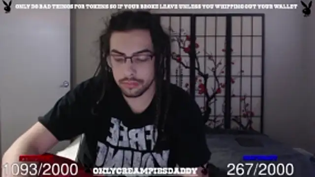 Snapshot of onlycreampiesdaddy chatting on May 29, 2026, 9:46 pm onlycreampiesdaddy online show from May 29, 2026, 9:46 pm