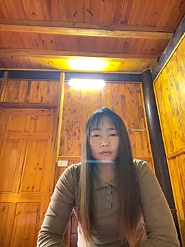 Snapshot of Maymay__ chatting on October 27, 2025, 3:10 am Maymay online show from October 27, 2025, 3:10 am