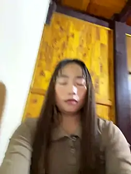 Snapshot of Maymay__ chatting on November 1, 2025, 2:35 am Maymay online show from November 1, 2025, 2:35 am