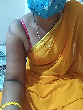 Snapshot of Best_Kannada_Couple chatting on December 16, 2025, 5:29 pm Best Kannada Couple online show from December 16, 2025, 5:29 pm
