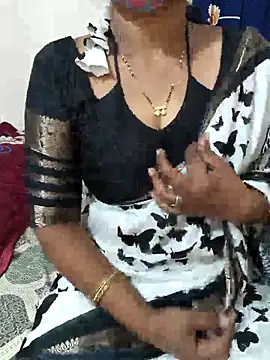 Snapshot of Best_Kannada_Couple chatting on March 11, 2026, 6:08 am Best Kannada Couple online show from March 11, 2026, 6:08 am