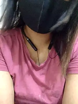 Tanha18 online show from October 24, 2025, 10:44 am