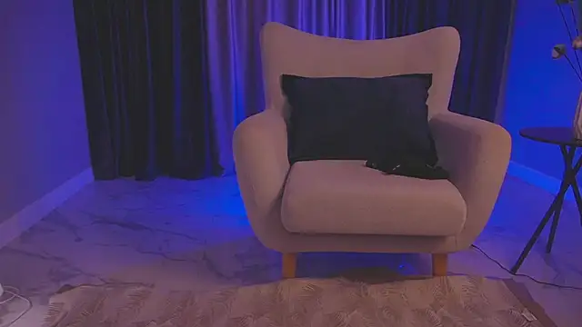 Snapshot of _infinitespring_ chatting on December 4, 2024, 3:32 pm infinitespring online show from December 4, 2024, 3:32 pm