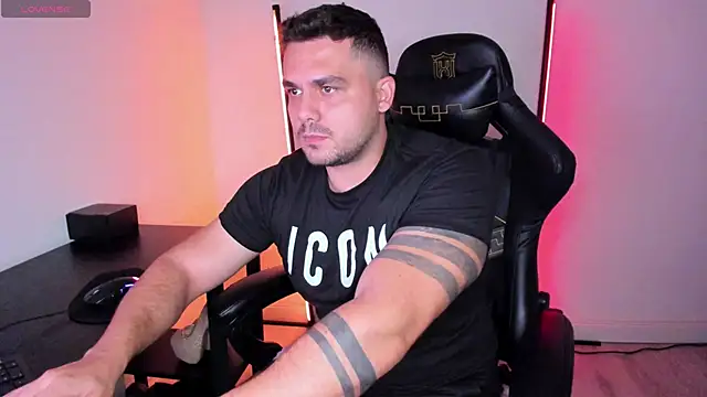 Danielbateson online show from October 11, 2025, 12:26 pm