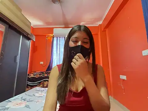 HOT HONEY10 online show from May 24, 2026, 5:56 am