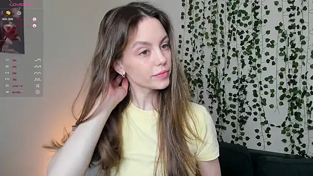 sweet and flirt online show from November 22, 2025, 6:45 am