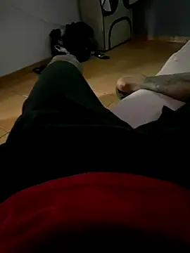 Snapshot of Gomes177 chatting on October 11, 2025, 3:32 pm Gomes177 online show from October 11, 2025, 3:32 pm