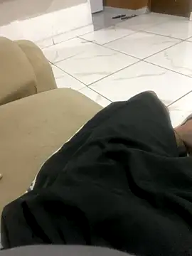 Snapshot of Gomes177 chatting on October 21, 2025, 12:00 am Gomes177 online show from October 21, 2025, 12:00 am