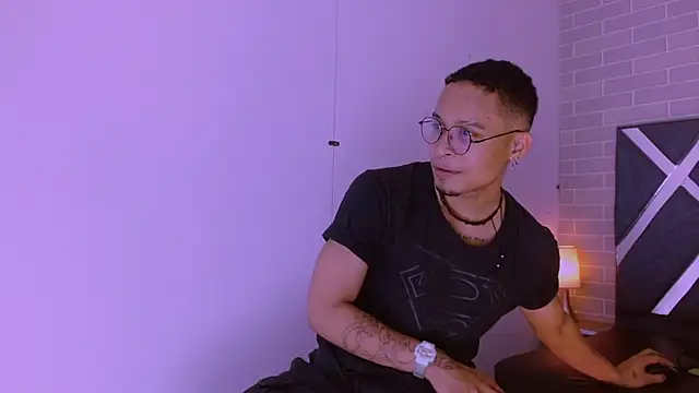 Jayden Morris online show from March 3, 2026, 6:58 pm