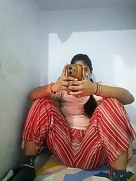 PG girl 12th online show from January 12, 2026, 7:46 am