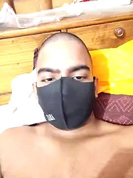 delhi  man 1 online show from October 25, 2025, 2:46 pm