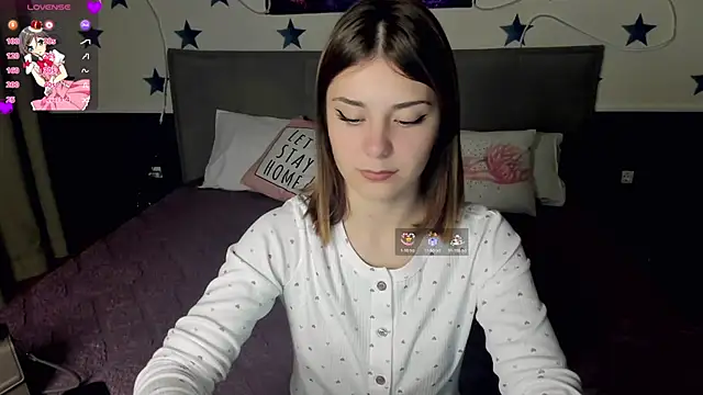 MargoChill online show from November 14, 2025, 2:27 pm