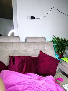 Snapshot of kitten25-hott chatting on October 31, 2025, 1:50 am kitten25-hott online show from October 31, 2025, 1:50 am