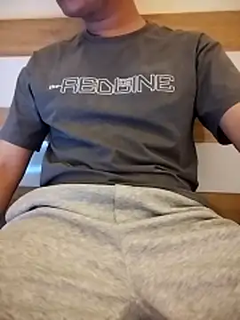 gande 003 online show from February 26, 2026, 4:28 pm