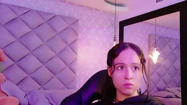 CARO ADAMS1 online show from December 2, 2025, 11:26 am