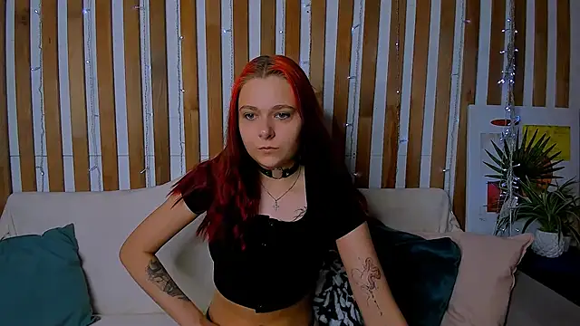 ChloeLewisss online show from October 24, 2025, 1:03 am