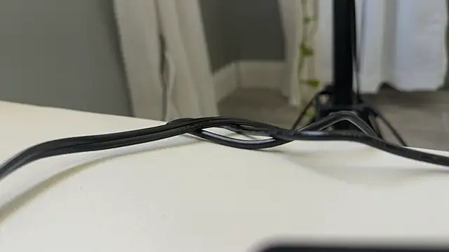 KitanaTana online show from October 27, 2025, 3:49 pm