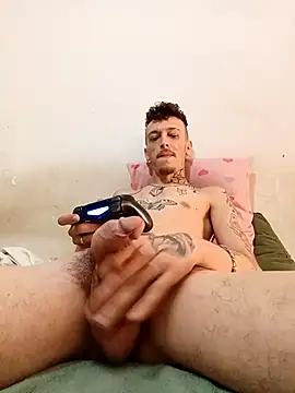 RuivoDotado24cm online show from October 21, 2025, 1:56 pm