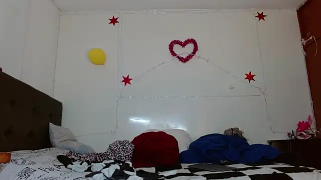 picante70  online show from October 22, 2025, 10:48 am