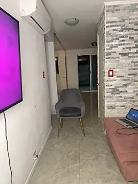 Kattefit online show from February 24, 2026, 4:32 am